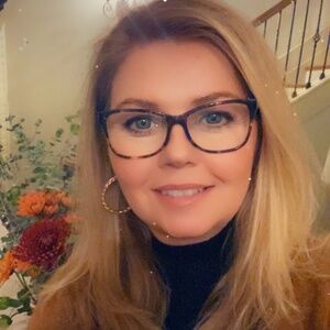 Meet your Posher, Melissa